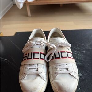 Gucci White Leather Sneakers with Red and Navy/Black Accents